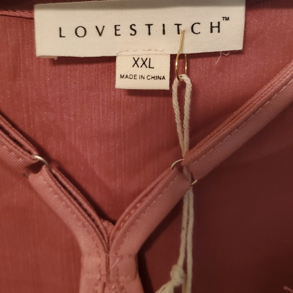 NWT - Silky blouse with tank top - Picture 3 of 3